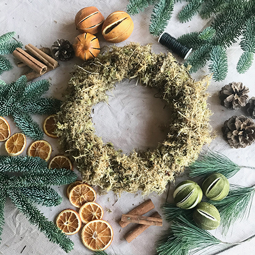 The best DIY Christmas wreath kits for 2023